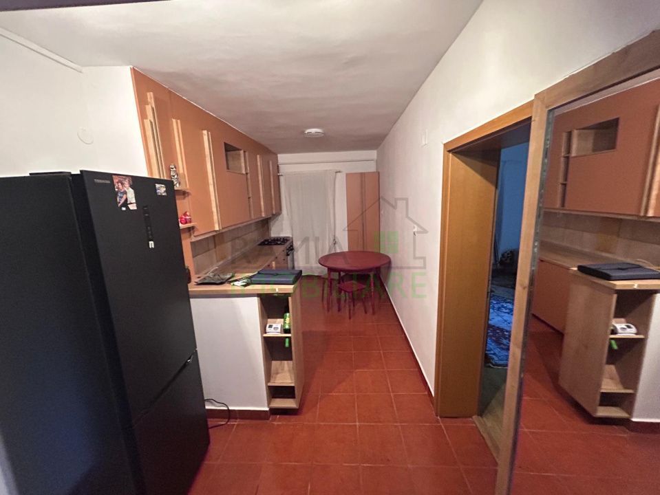 Apartament 2 camere de închiriat, Răcădău - Poză 4