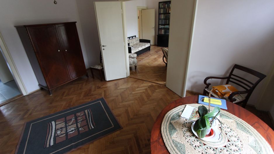 Apartament spatios 3 camere,zona medicina - Poză 17