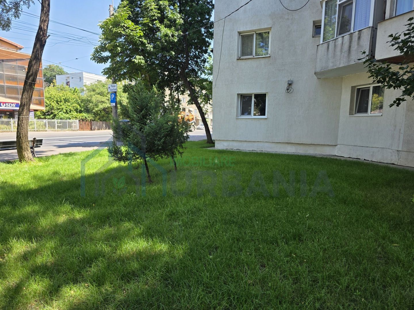 Apartament 2 camere, decomandat, Cantă-Păcurari, Iași - parter înalt, complet renovat - Poză 1
