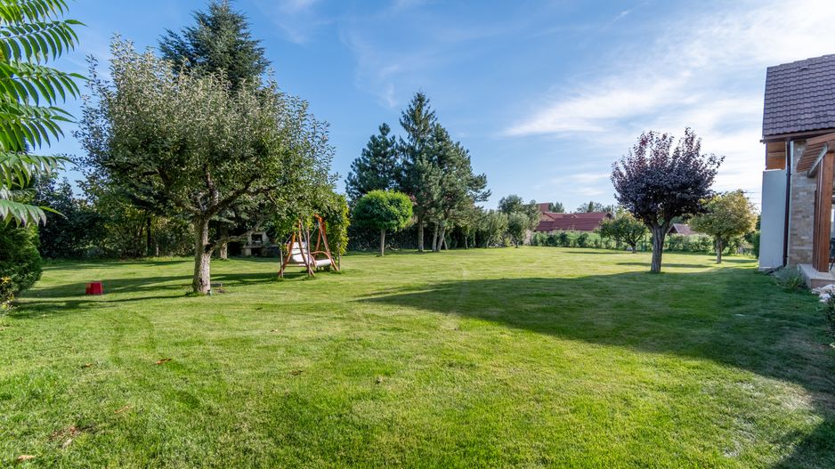 Proprietate exclusivista de vanzare: 2 case | 9 camere | 2000 mp teren - Poză 26