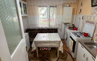 Apartament 2 Camere 52mp !Bloc din 1983-Nicolina 2! - Poză 3