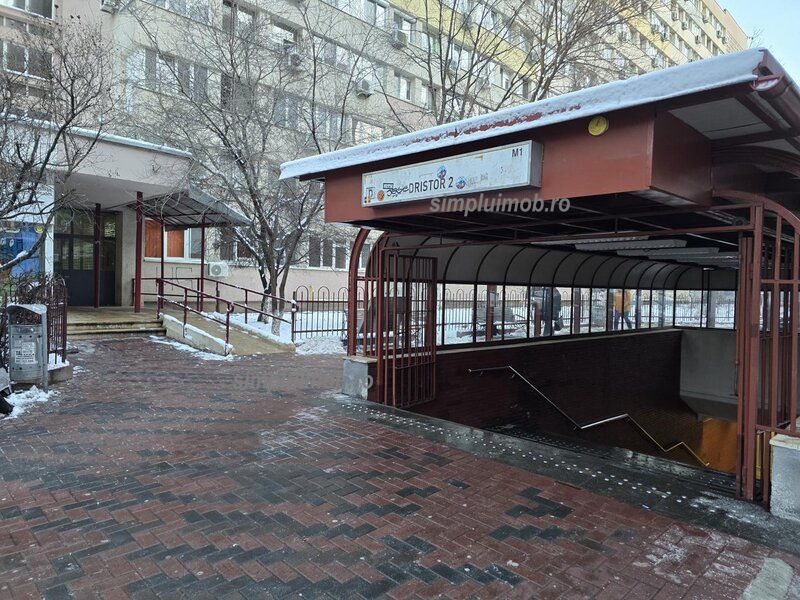 VANDUT ! Garsoniera  Metrou Dristor renovata complet - Poză 2