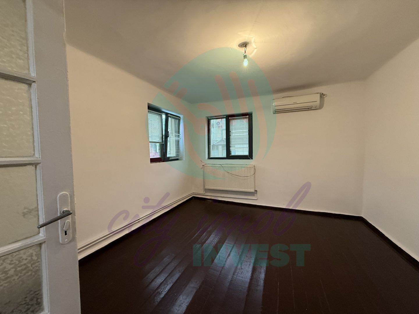 "Casa bunicii" la vanzare in zona Vatra Luminoasa - Poză 8