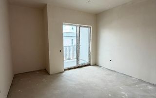 Triplex 4 camere DECOMANDATE, 112 mp utili, 184 mp curte, Urusagului - Poză 4