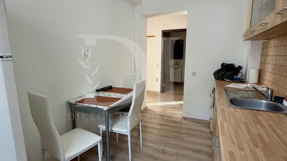 Apartament decomandat / etaj intermediar / Zona Florilor - Poză 8