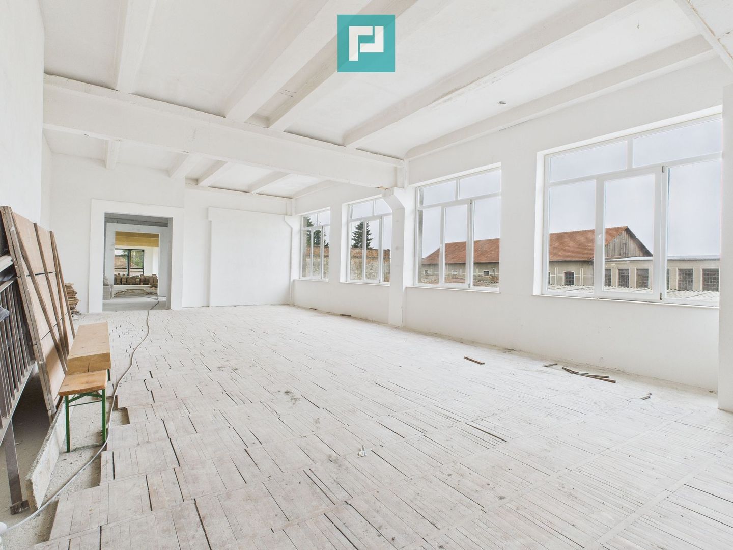 Spațiu de 270 mp pentru investiții în Periam - Poză 8