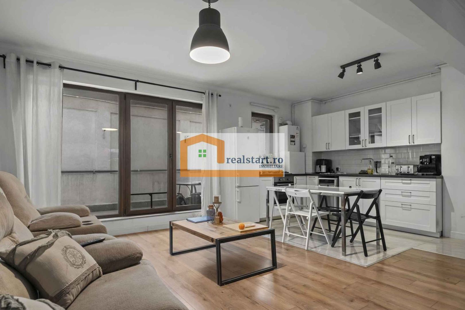 Baneasa, Langa Spitalul Regina Maria, acces lift, curte 22mp, parcare - Poză 6