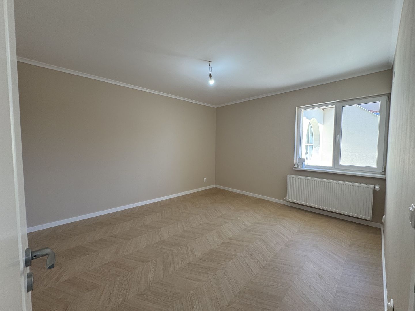 Apartament nr.20 cu 2 camere, boxa si parcare incluse in pret - Poză 5
