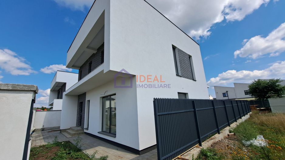 Casa Moderna cu 4 camere si garaj, in zona Trifoiului - Poză 2