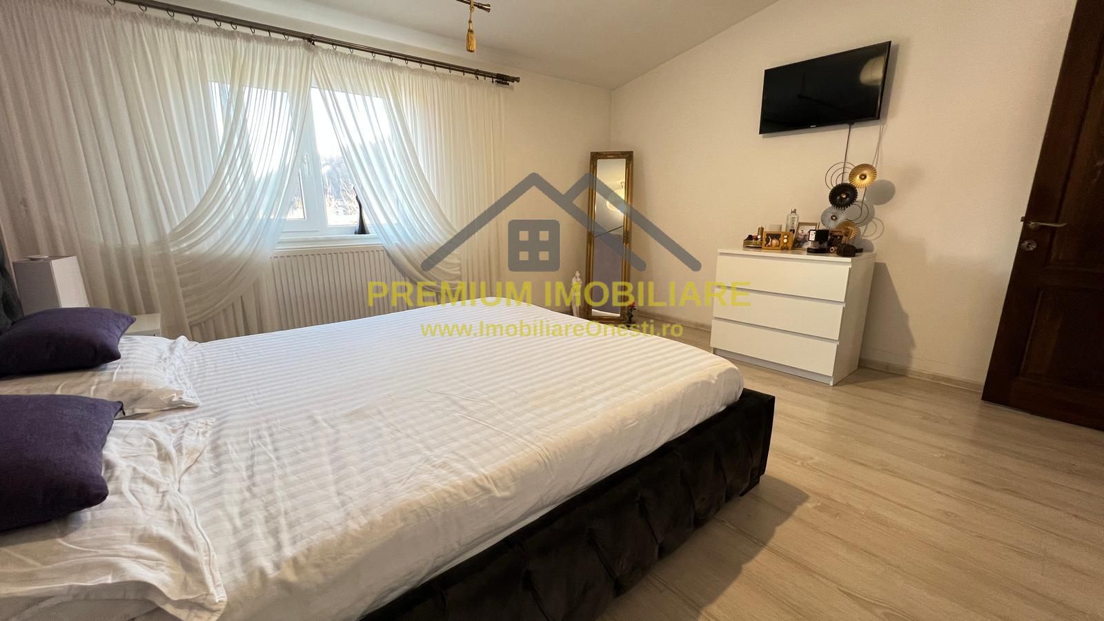 Casa de vanzare in Onesti - Poză 19