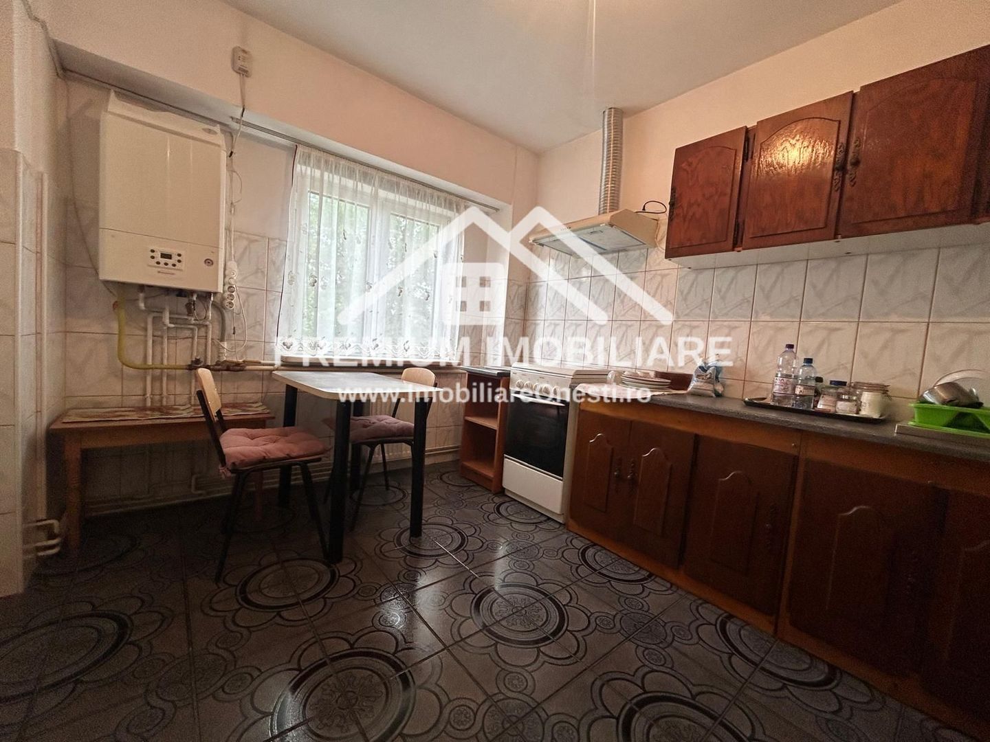 Apartament 3 camere de vânzare – Zona Mal, ideal pentru familie - Poză 6