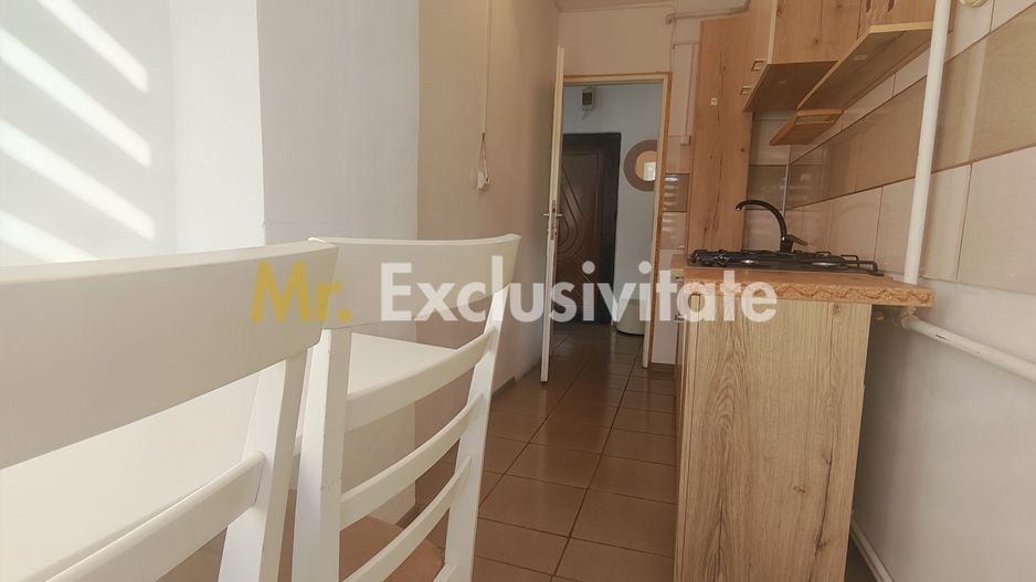 Garsonieră de vânzare în Mioveni etaj 2 - Poză 6