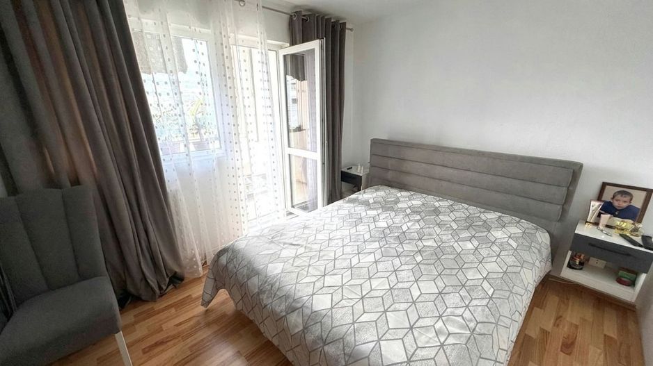 Apartament 2 camere, Cetate, zona piata, et.3, renovat - Poză 4