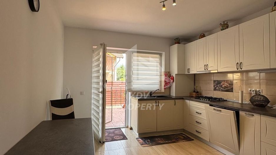 Casa moderna, mobilata complet  Sibiu - Poză 2