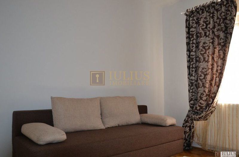 3 camere amenajat modern, cu centrala proprie(Include ctr Anaf). - Poză 10