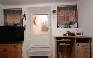 Casă cu 2 apartamente, ideală pentru familie sau investiție, în Zona Iulius Mall - Poză 7