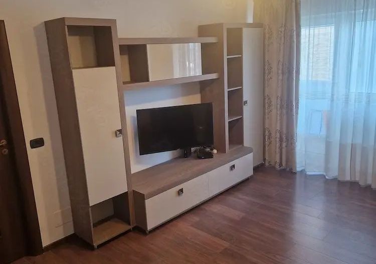 Apartament Mihalache // Piata 1 Mai - Poză 2