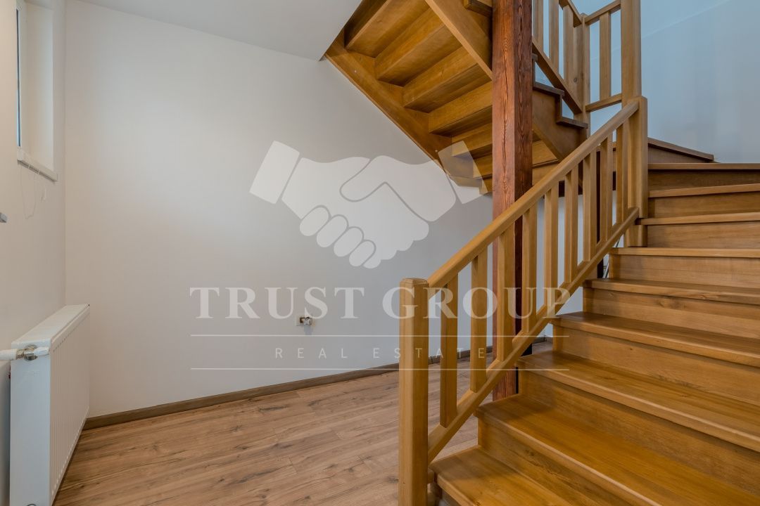 Casa individuala - Ultracentral | Dealul Cetatii | Renovata Integral - Poză 14