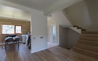 Duplex cu 8 camere in cartierul Buna-Ziua, teren 500 m2 ! - Poză 17