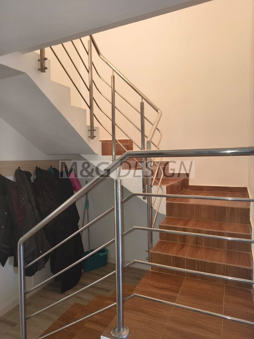 Duplex Mosnita Veche , 5 camere , 3 bai - Poză 25