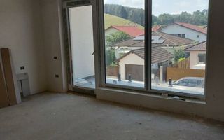 Casă  4 camere 163 mp/utili,  curte 500 mp,finisaje lux - Poză 19