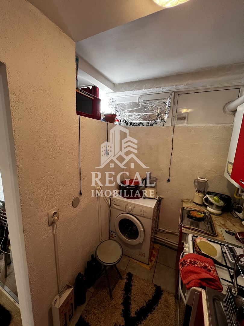 Garsonieră de vânzare în exclusivitate – Vizavi de Sanitas, Bloc G1 - Poză 5
