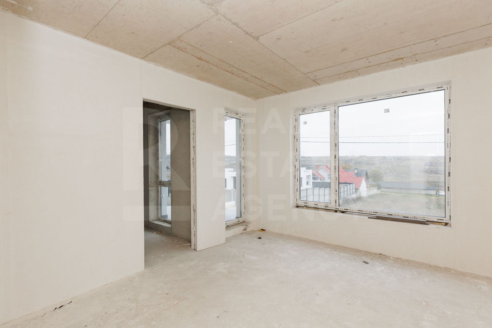 Vânzare, duplex, 3 nivele, str. Frasinilor, Ialoveni. - Poză 13