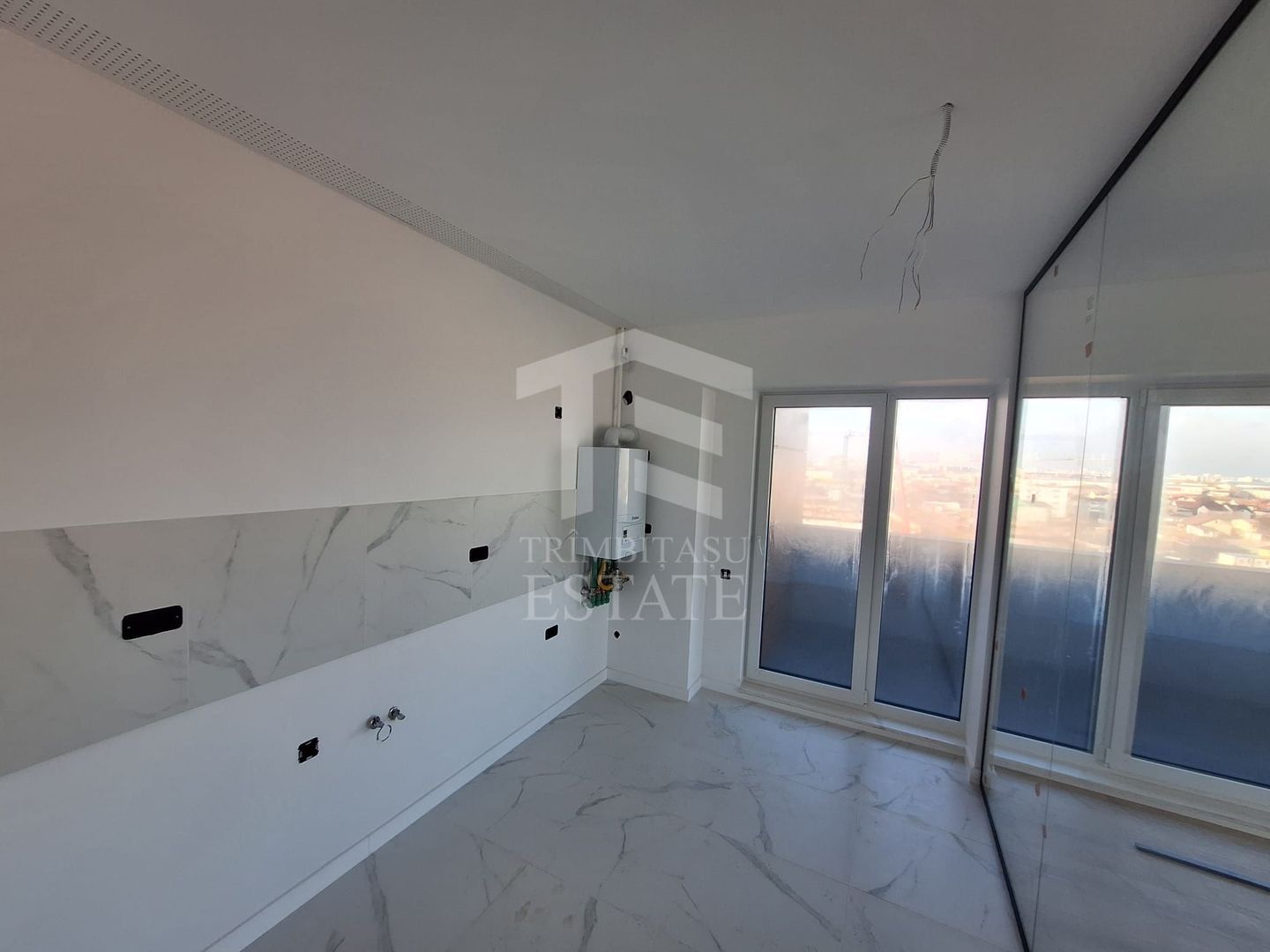 3 CAMERE - 2 BAI-2 BALCOANE - ULTRAFINISAT FINALIZAT  TITAN PALLADY - Poză 4
