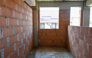 Casa la rosu de vanzare I Moderna I Zona Centrala - Ploiesti - Poză 15