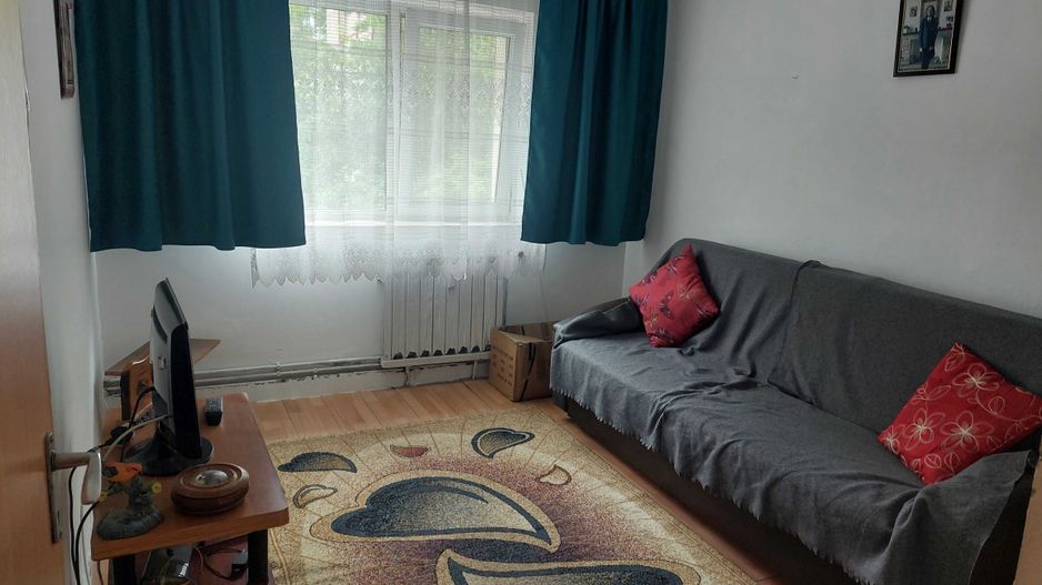 Lipovei | 4 Camere | Etaj 1 | Decomandat | Centrala Proprie - Poză 3