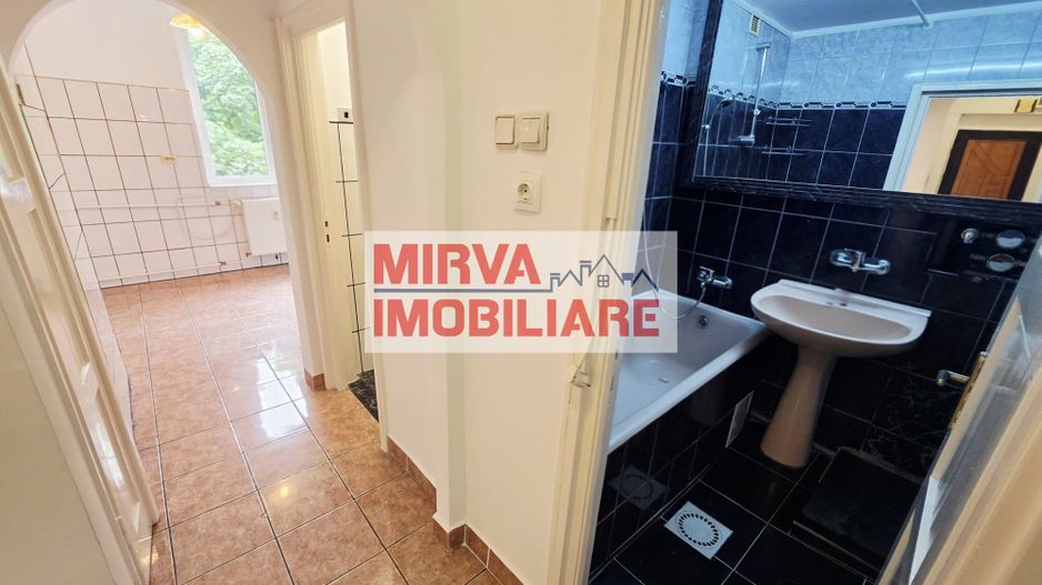 2 camere decomandat | 60 mp utili | Etaj 2 | Zona Sud | Boxă - Poză 11