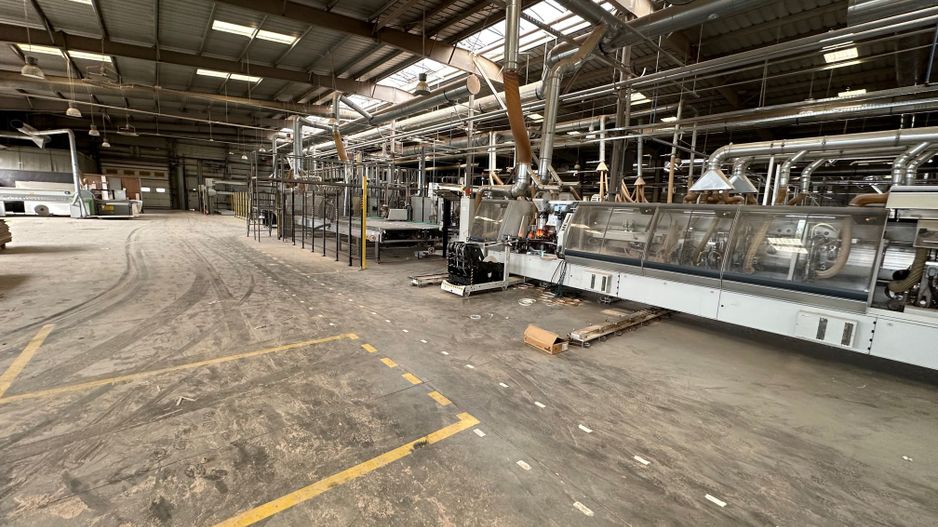 Hala pentru producție + birouri   10.000 mp - Poză 11