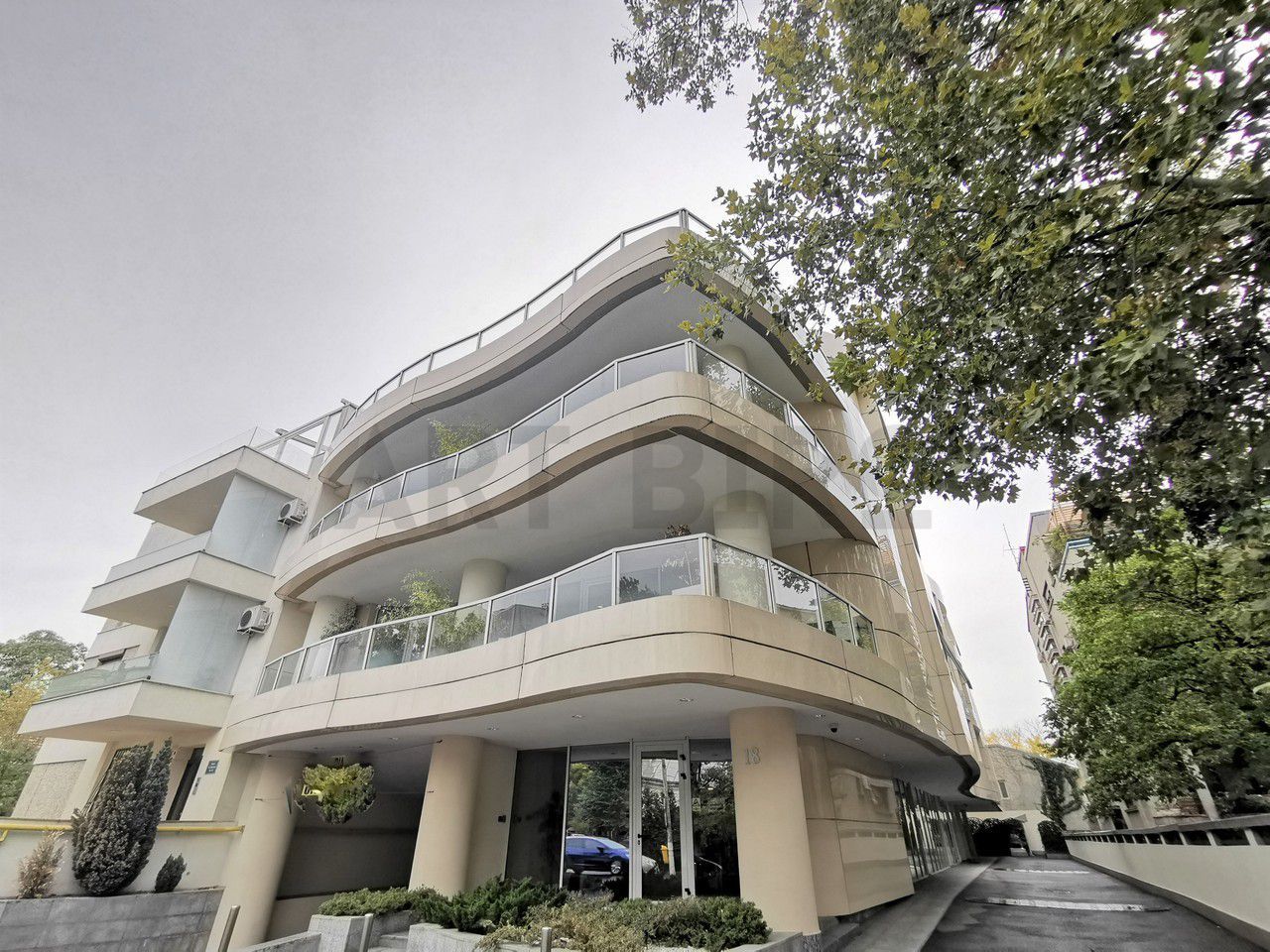 Zero comision, 195mp birou mobilat, terasa 160mp, Cotroceni, 3' metrou - Poză 12