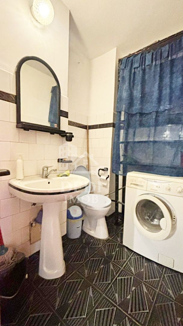 Apartament cu 3 camere de inchiriat zona Nufarul, Oradea - Poză 12