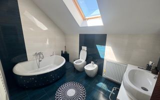 Casa/Vila deosebita 11 camere mobilata-utilata LUX -zona Hoghiz/Brasov - Poză 20