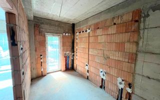 Garsoniera La Cheie-Parter-Terasa-Parcare-37MPU - Poză 3