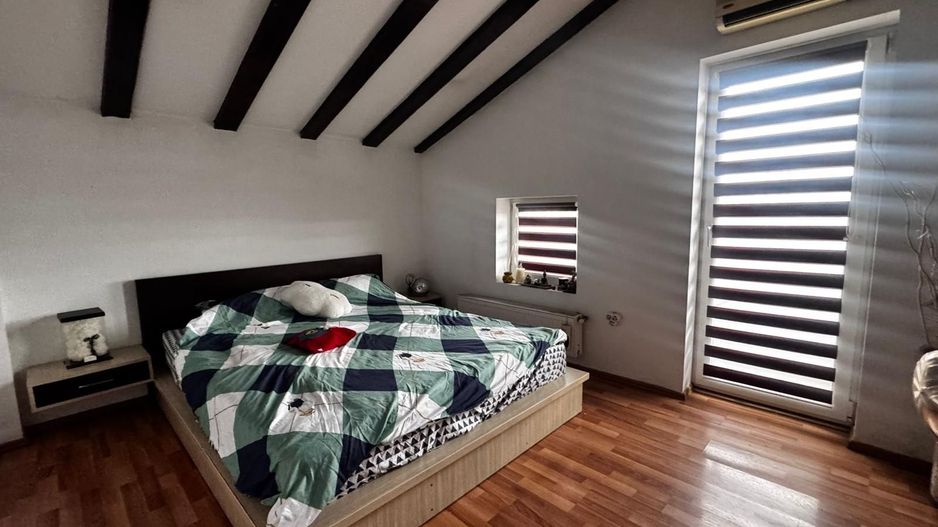 Inchiriez apartament 2 camere + dressing , langa Shopping City - Poză 4