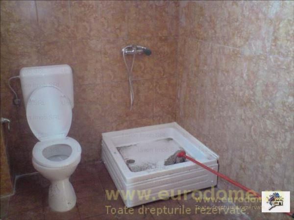 Euro Dome Grup: Casa singur in curte in zona Tractoru - Poză 5