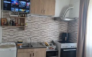 CAMERA DE CAMIN CU BAIE PROPRIE - BULEVARDUL POITIERS - Poză 3