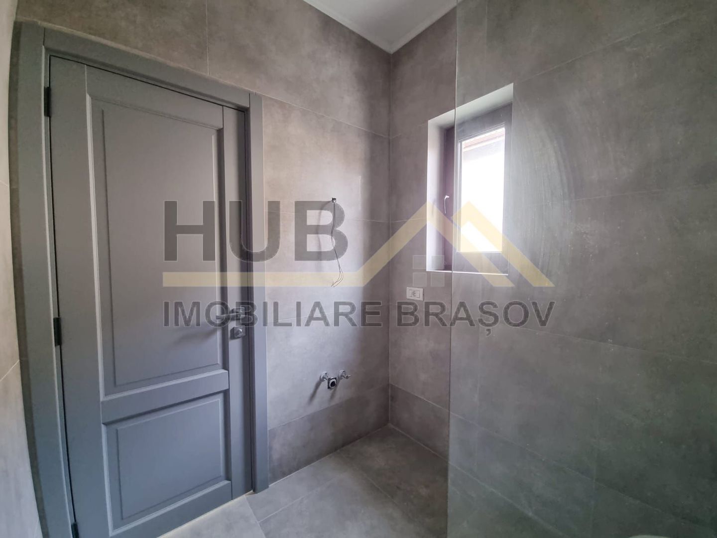 De Vanzare Casa Sanpetru | Teren 468mp | Intabulata | 10 min de Coresi Mall - Poză 4