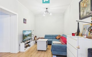 Apartament cu 2 camere și curte ultracentral - Poză 2