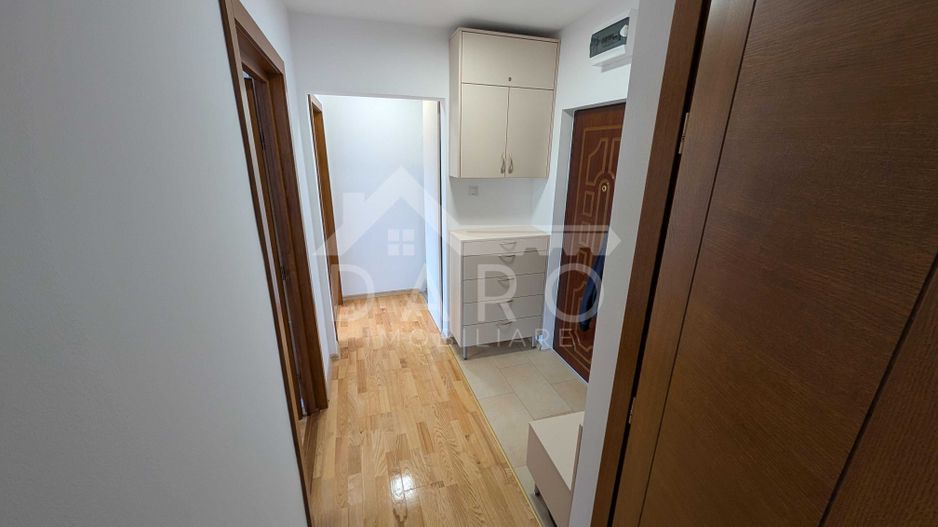 🏡 Apartament de închiriat – 3 camere decomandat - Poză 5