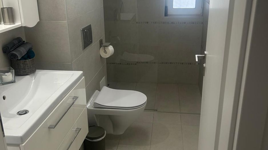 Penthouse exclusivist | Terasă 31 mp | 2 dormitoare | 2 băi | 2 parcări - Poză 16