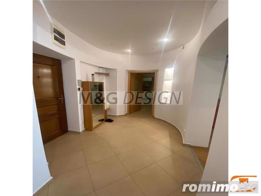 Zona medicina- Neptun, 3 camere decomandat  CENTRALA PROPRIE - Poză 1