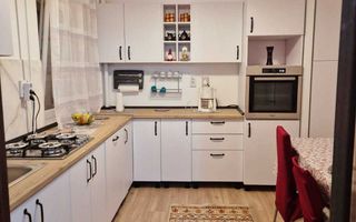 APARTAMENT 3 CAMERE DE INCHIRIAT |  RENOVAT |  GORJULUI - Poză 1
