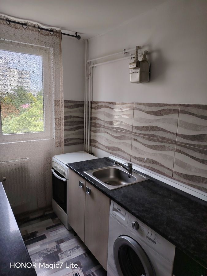 Vanzare Apartament 2 camere, 50 mp, etajul 5/10, metrou Favorit - Poză 14