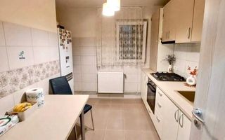 Apartament 3 camere, 2 bai, etaj 1 – zona Sagului - Ana Ipatescu - Poză 3