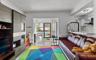 Apartament 2 camere de vânzare – Sanpetru, parter, curte proprie - Poză 1