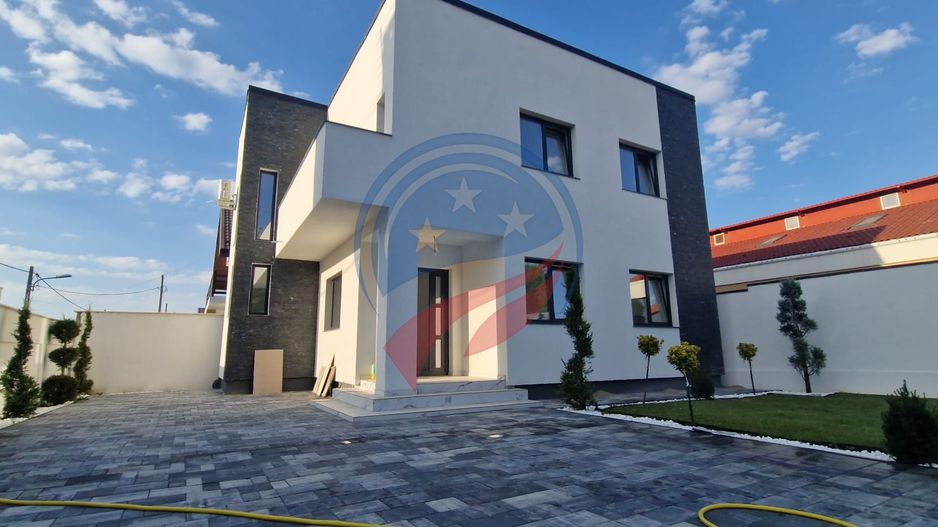 Casă modernă de lux – 4 camere, teren 373 mp, curte amenajată - Poză 14