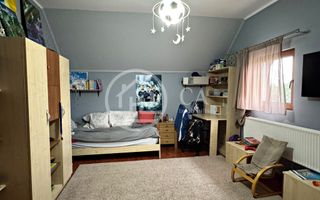 Casă de vânzare cu 4 camere si teren de 1000 mp in Salard, Bihor - Poză 22